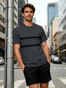 Men's Colorblock Lightning Print Casual Set, Minimalist Sporty Short Sleeve Shorts Two-Piece Set, Daily/commute/streetwear