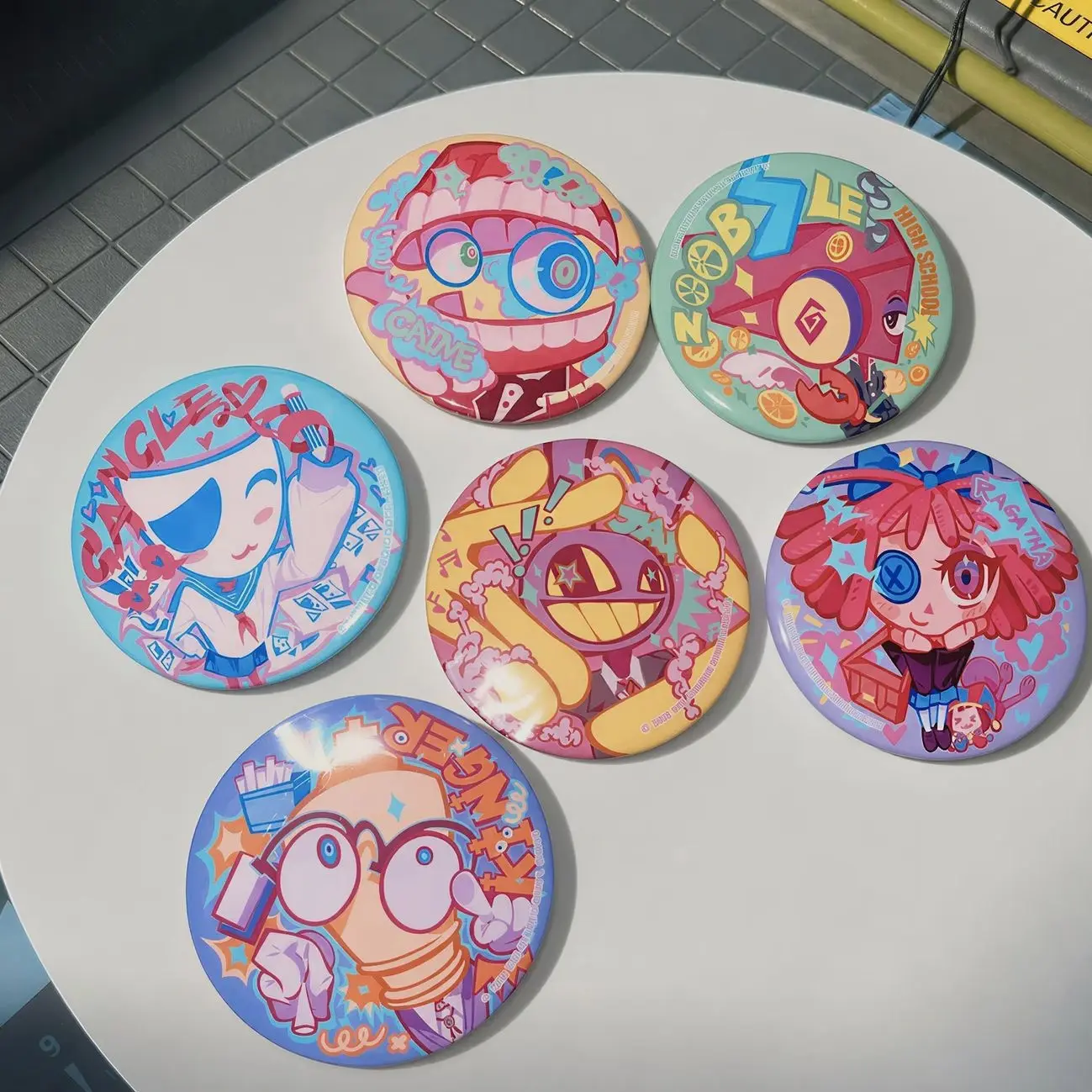 6 ops (not combo 6) The Amazing Digital Circus Button  Pins, TADC Jax, Pomni, Ragatha, Kinger, Gangle, Zooble, Caine