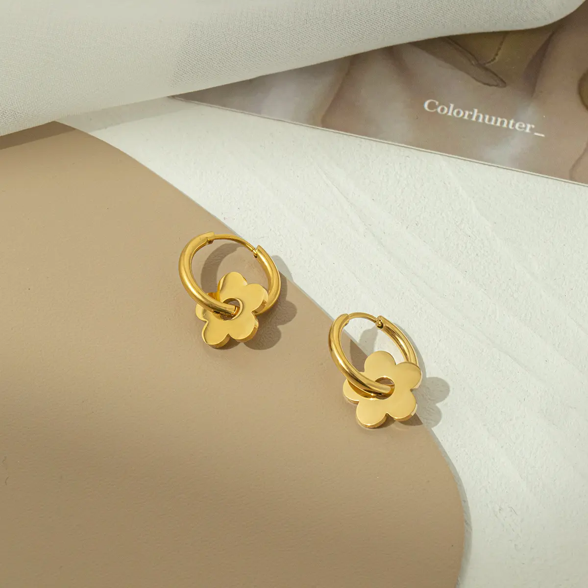 [Limited-Time Event] Women's Retro Niche High-End Light Luxury Artificial Gemstone Flower Stud & Gold Hoop Earrings, Casual Trendy Fashionable Gold Floral Jewelry Accessory, Flower Stud Earrings, Fashionable Earrings