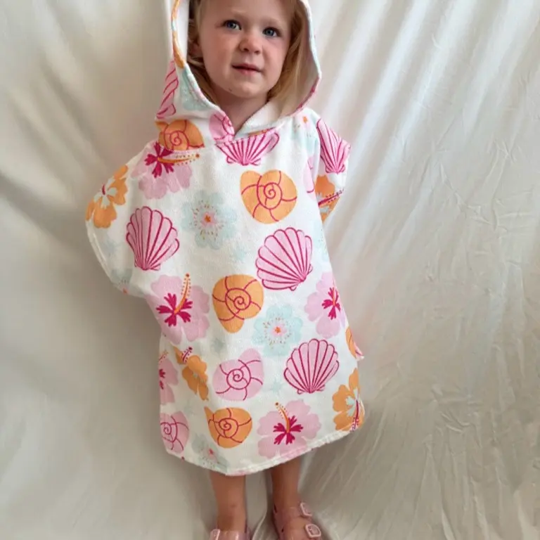Seashell Hooded Beach Towel, Bath Towel, Child Towel, Baby and Infant Towel, Poncho, Soft Towel, Beach towel for kids