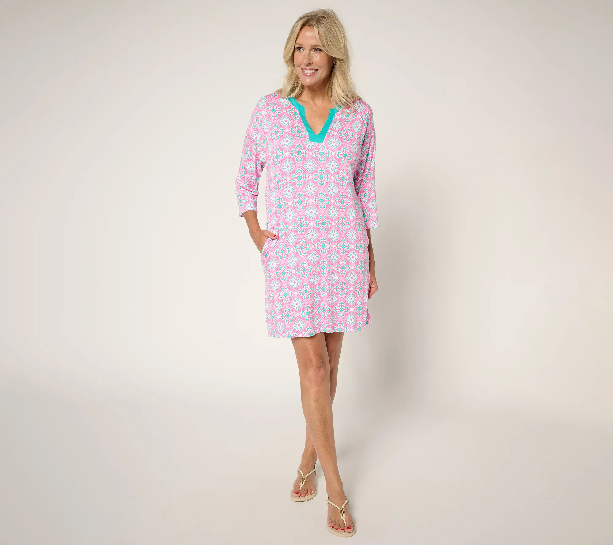 MUK LUKS Petal Knit Beach Cover Up