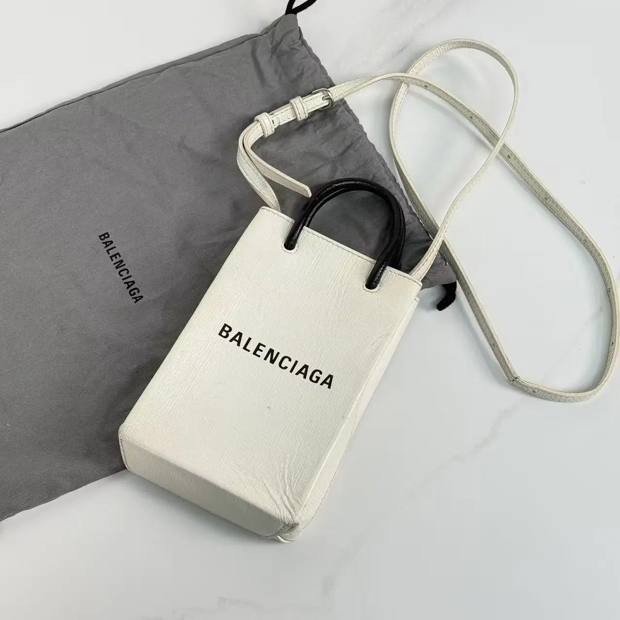 Pre-owned Balenciaga Saffiano Leather Shopping Phone Holder