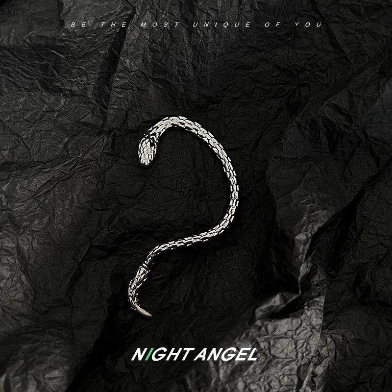 Metallic Punk Style Snake Stud Earrings Silver Finish Minimalist European American Niche Couple Chic Trendy Jewelry for Fashion Forward Individuals