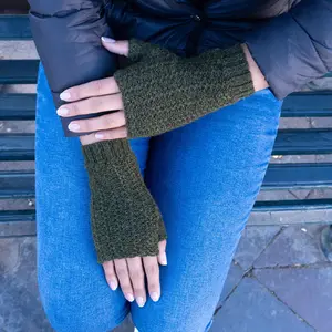 Baby Alpaca Fingerless Gloves Wrist High, Forest Green Womens Casual Gloves