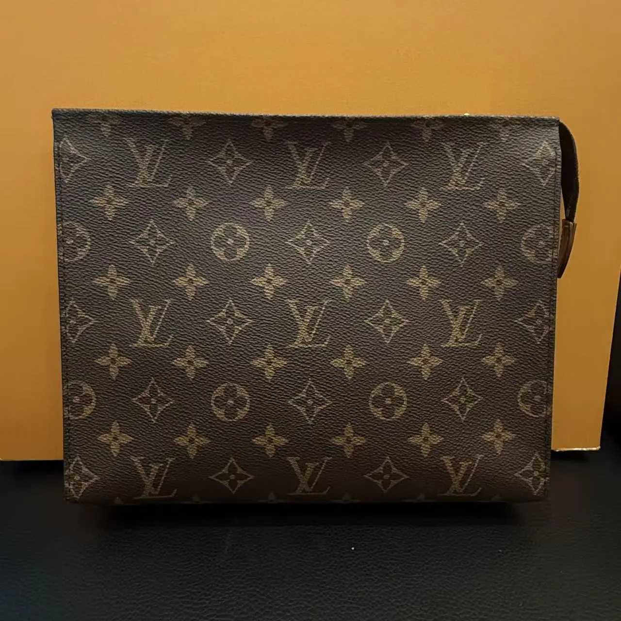 Pre-owned LOUIS VITTON AS SHOWN Toiletry Bags HZ 7007 Louis Vuitton Monogram Toiletry Pouch 26 26.08.04