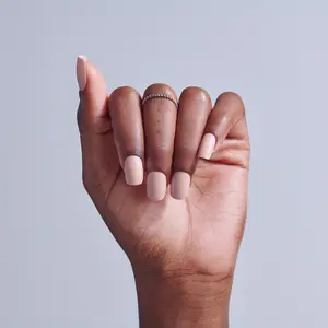 KISS CORE Color Press On Glue Nails - Aesthetic