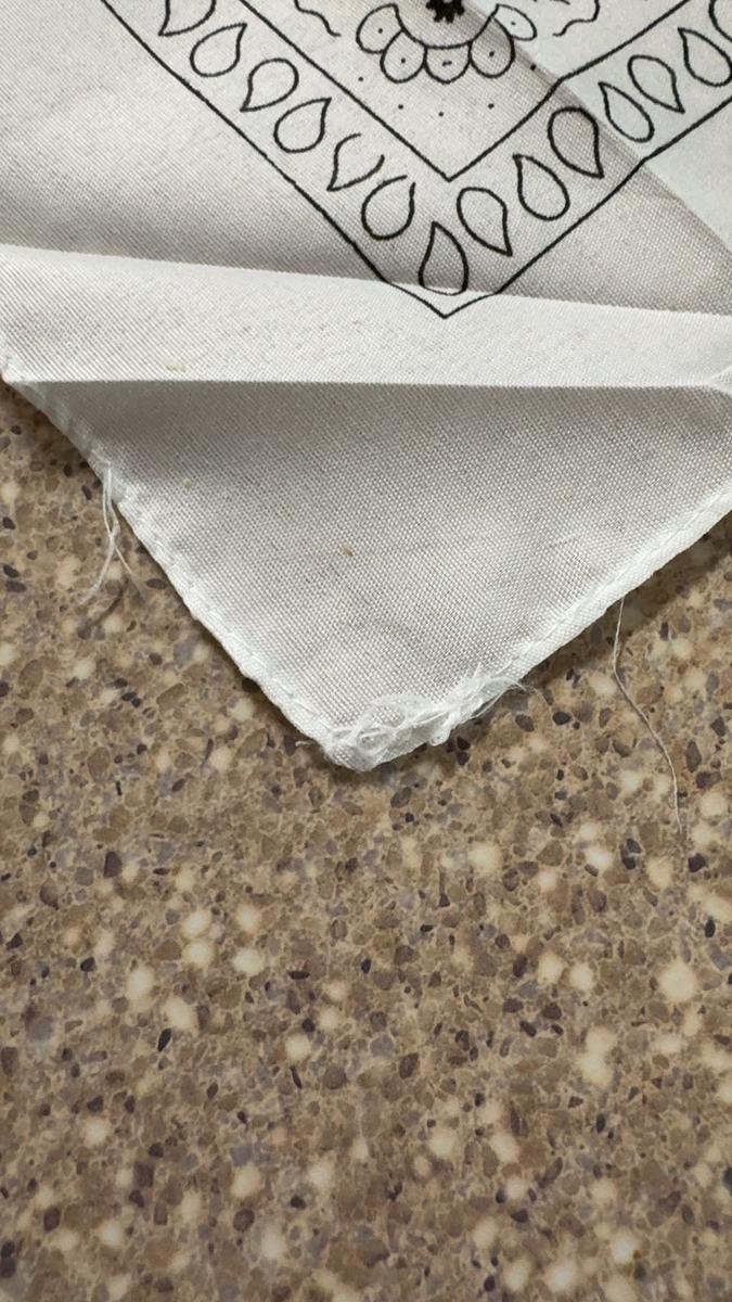 Item: White/Black/Navy Blue/Gray