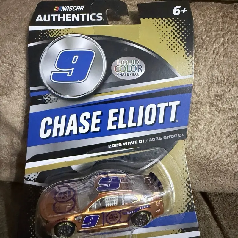 Chase Elliot 100yrs Napa liquid color chase 2026 wave 1