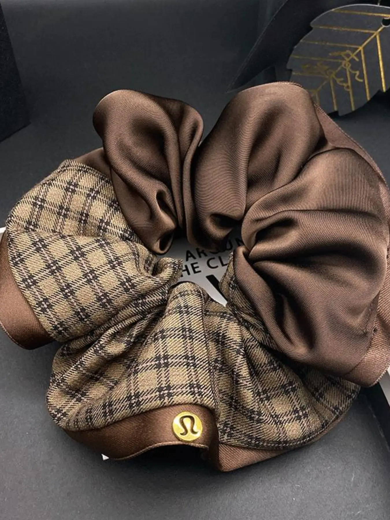 16cm Over size Plaid Hair Tie Satin Pleated Scrunchies, Elastic Band Scrunchies, Jointed Pattern Cloth Patchwork Color block Hair Scrunchies British Style Fabric Braided Headband Ponytail Holder for Women Girlfriend Present Gift