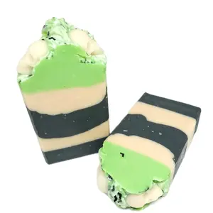 Raven & Rose handmade soap, Betelgeuse apple scented soap