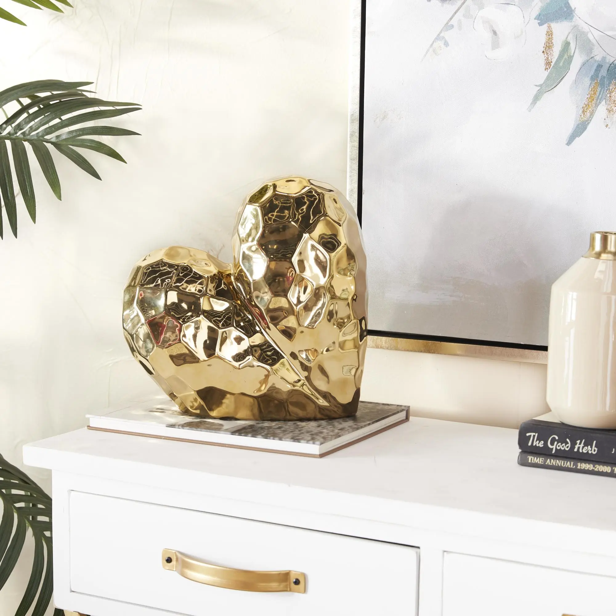 Glossy Angled Porcelain Ceramic Origami-Inspired Heart Figurine - Dimensional Faceted Exterior Decorative Sculpture, 11.50L x 5.90W x 11.30H In Tabletop Decor Accent with Felt Stoppers, Fully Assembled Any Occasion Gift for Home Decor Enthusiasts