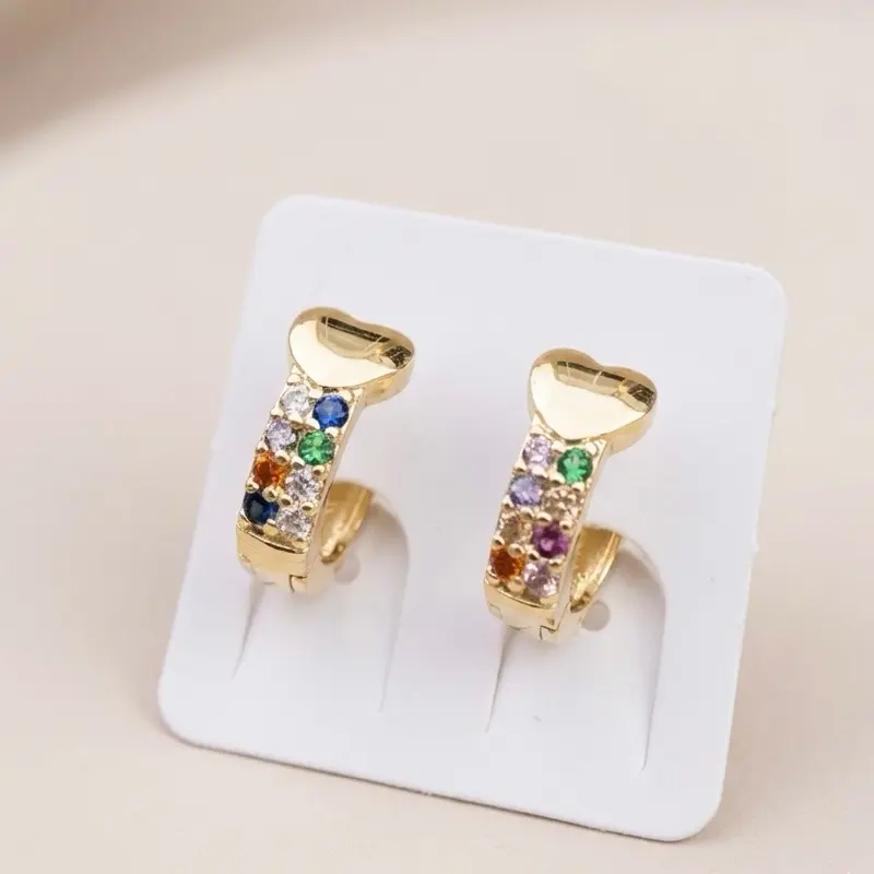 Aretes  arracadas pequeñas en baño de oro 14k hipoalergenicos