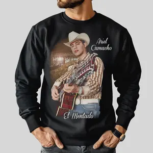 Ariel Camacho El Mentado Graphic Men's Sweatshirt - Mexican Corrido Music Legend Tribute, Norteño Style, Western Cowboy Streetwear, Character-Based Decorated Illustrated Men's Hoodie Top for Fans, Graphic Men's Sweatshirts, Character-Based Men's Sweatshir