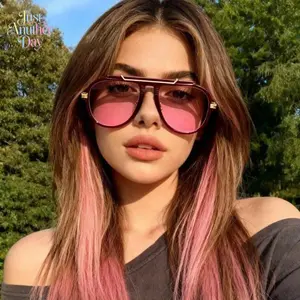 Unisex Square Sunglasses with UV400 Protection, Lightweight Bold Frame Sun Glasses, Trendy Street Style Shades for Photography, Travel, Driving & TikTok Content Creators SpringStatements