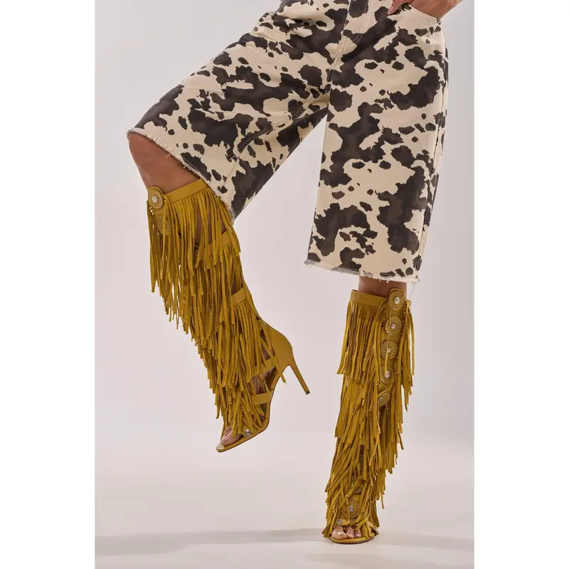 AZALEA WANG SAMEYANA MUSTARD FRINGE AND METAL STILETTO GLADIATOR