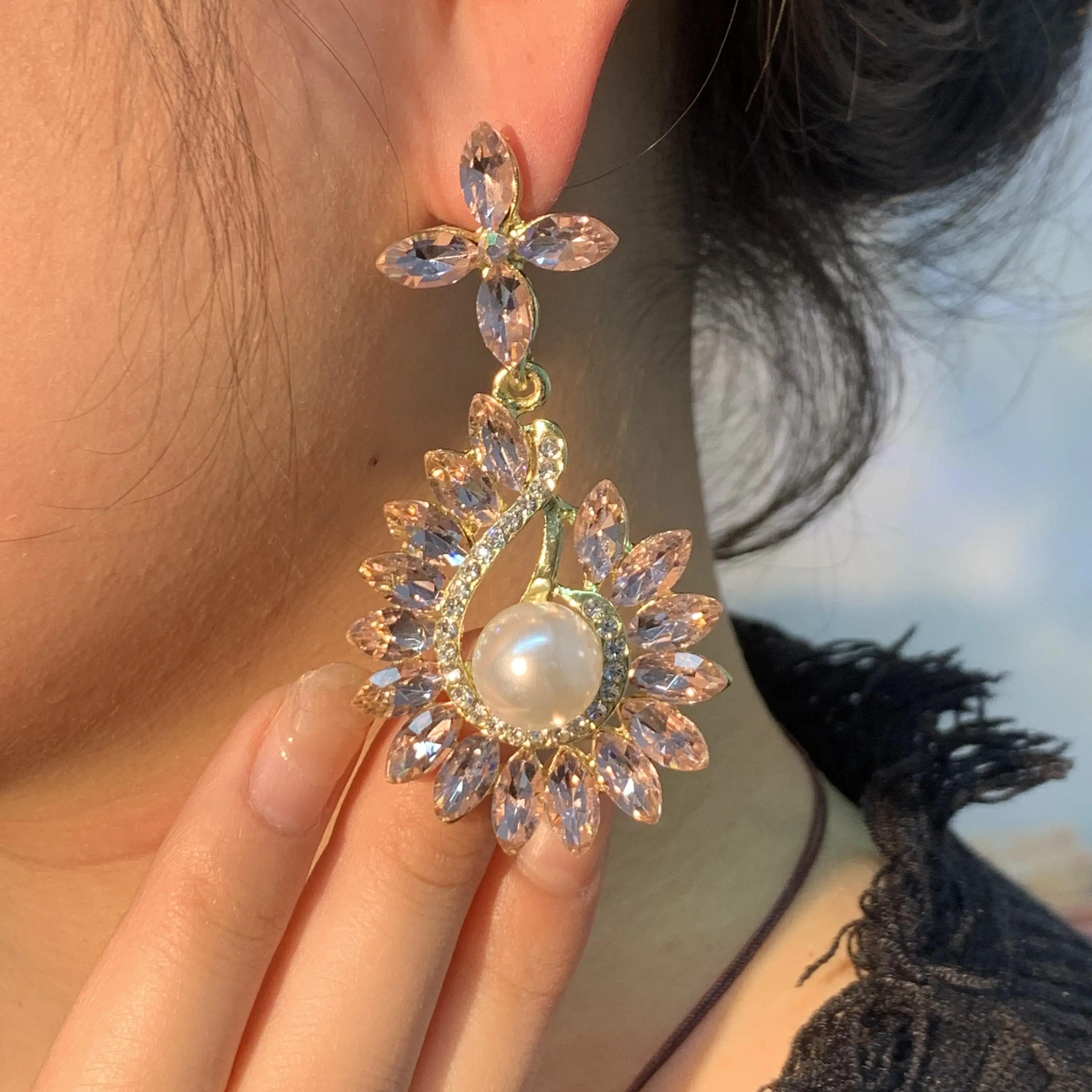 Yahzee Sparkling Luxury Statement Party Deop Earrings - Pink Zirconia, Floral Design, and Pearl Drop Detailing | Wedding Earrings | Gift For Her