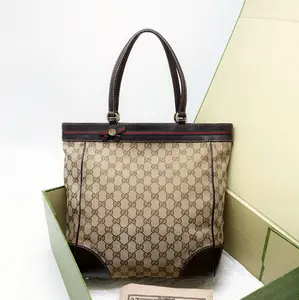 Pre-owned GUCCI Canvas Shoulder Bags 7.8'' R3499 Shoulder Bag C215950353 1208 T3 Mia