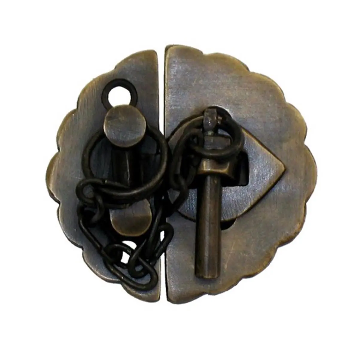 Gado Gado Hardware HLA1012 Round Scalloped Metallic Latch with Chain - Decorative, Ornate Door Hardware Latch & Bolt, Decorative Hardware Latches & Bolts, Ornate Decorative Latches & Bolts