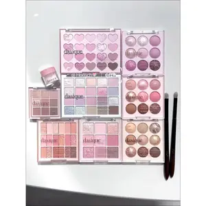 DASIQUE 9 Color eyeshadow palette set with blush brush