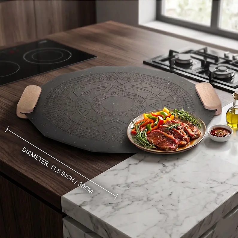 Large Non-Stick Outdoor Grill Pan, Fast Heating BBQ Griddle Plate for Camping & Picnic, Gas Stove Compatible Anti-Burning Skillet with Wooden Handles, Easy Clean One-Piece Cookware (34.5cm)