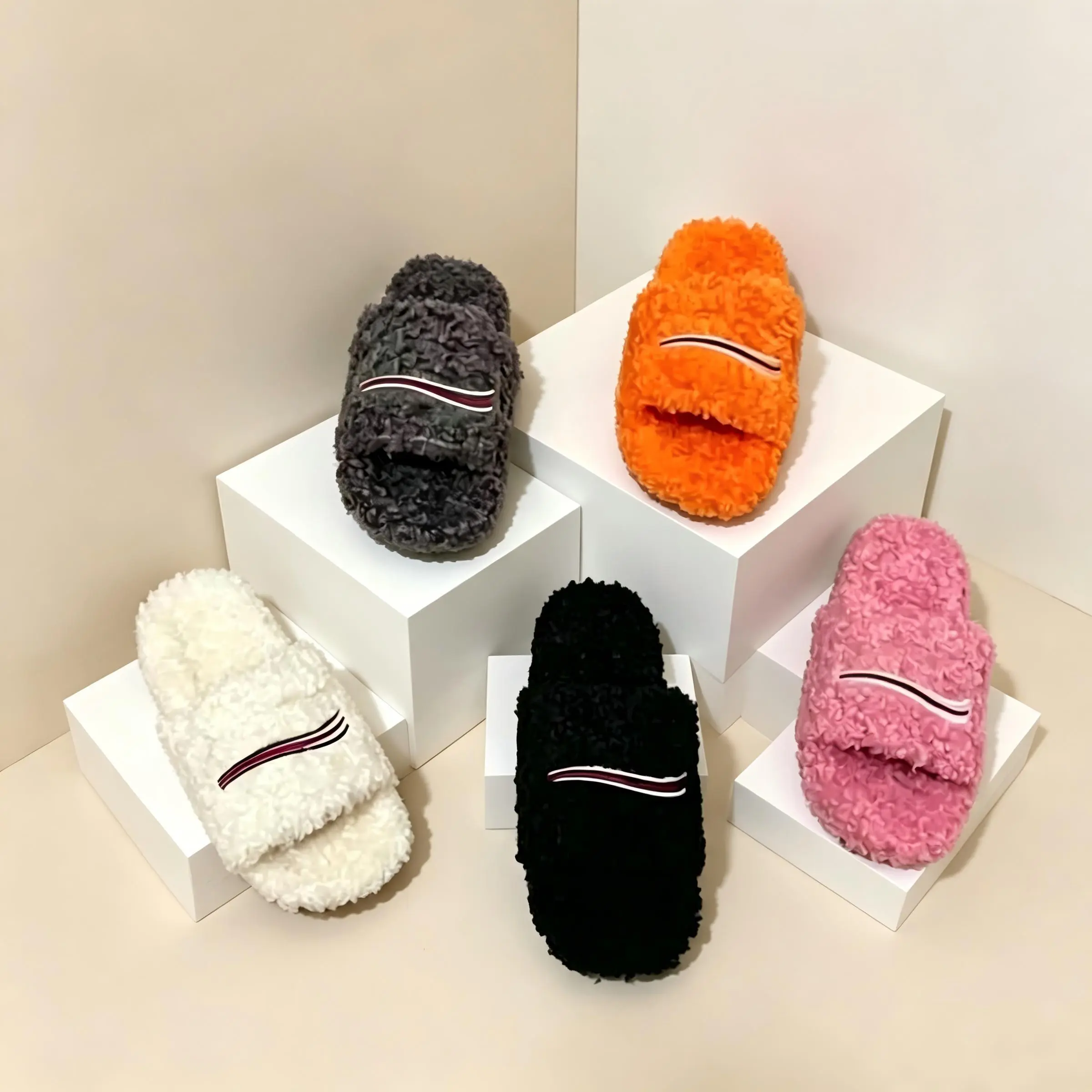 Men’s & Women’s Classic Stylish Sliders Shoes - Gym Soft Sole Fur Slippers, Unisex Slippers for Women, Soft Cotton Cloud-Like Memory Foam, Cozy Fuzzy Plush Indoor & Light Outdoor Sports Footwear Warm Home Shoes, Fuzzy House Shoes, Casual Slippers