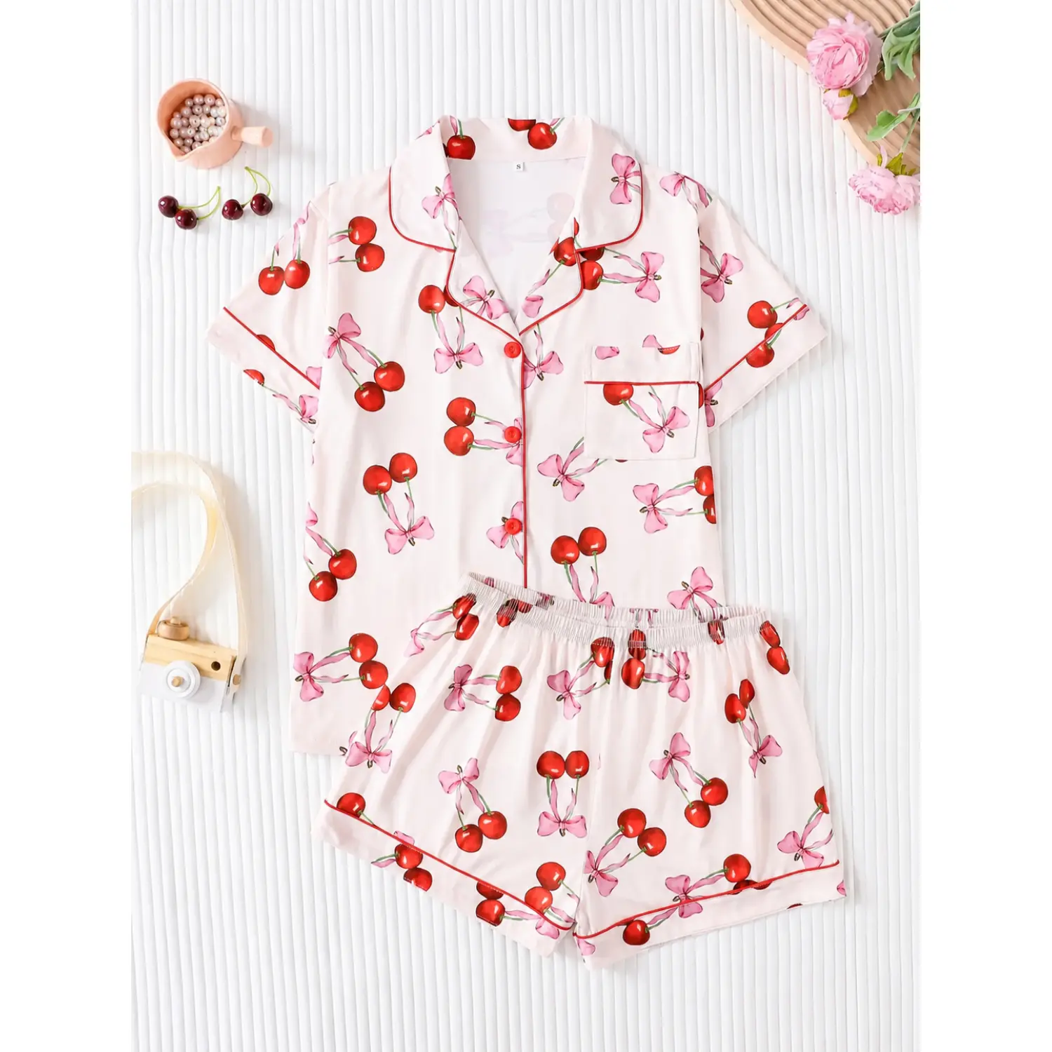 Cherry Print Plus Size Pajama Set - Comfy Short Sleeve Top & Shorts, Cute Fruit Print Loungewear, Women's Summer Sleepwear