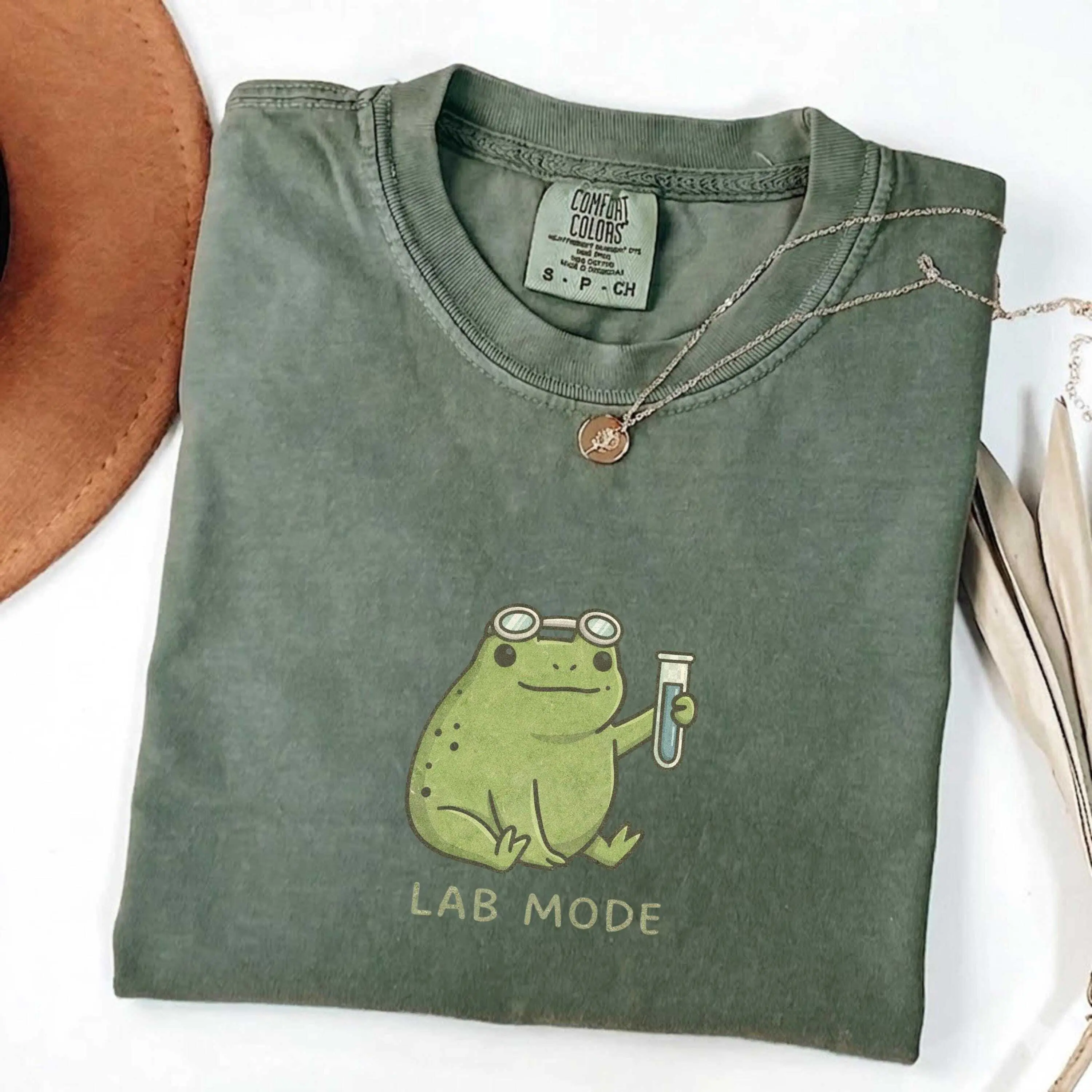 Funny Science Frog Lab Mode  Shirt for Biology Teachers and Chemistry Students , Lab tech , Lab Phlebotomist