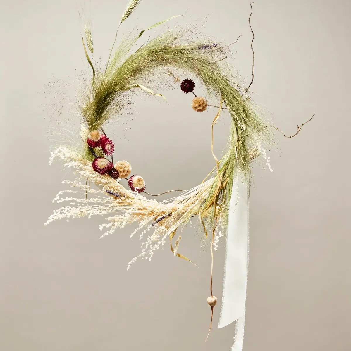 Hwacho Autumn Wreaths - Dried Flowers, Long-Lasting Decoration for Fall Season