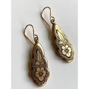 Victorian Style Earrings, Romantic Art Nouveau Women's Pendant, Gold Flower Dangle Earrings, Statement Earrings, Gift for Mom