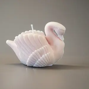 Swan-Shaped Organic Soy Candle with Gold Accents and Rose Petal Decor for Aromatherapy and Home Decor