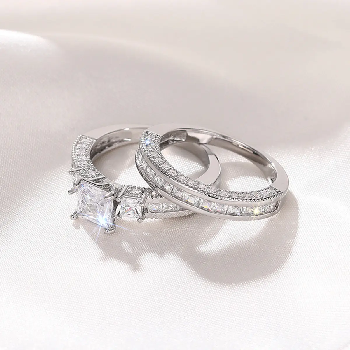 Women's cubic zircon shiny rings, couple fashion square proposal rings, women's birthday, Valentine's Day engagement rings (size 7-9)