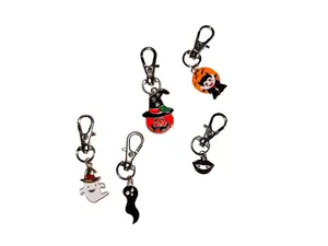 KnottieSpooky Stitch Markers for Crochet Knitting Durable Halloween Design Markers with Spooky Themes for Easy Project Management