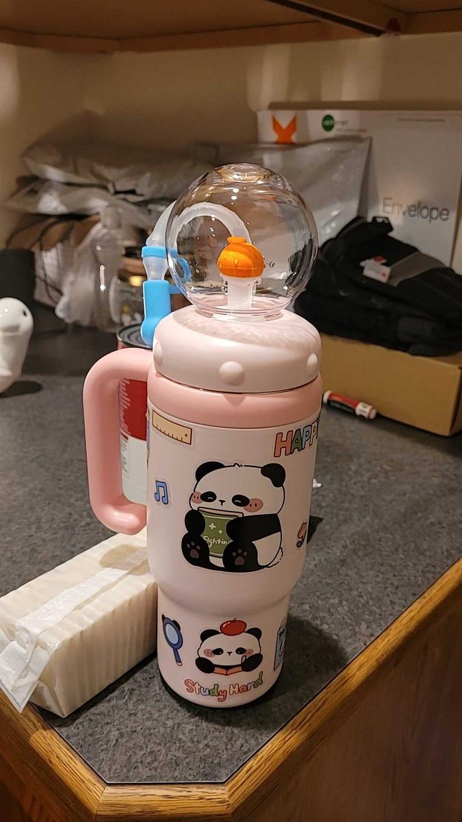 Item: Pink+ fountain straw tip