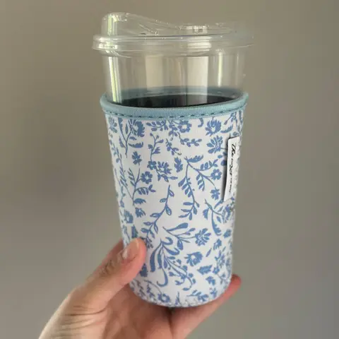 Blue Ditsy Floral Drink Sleeve