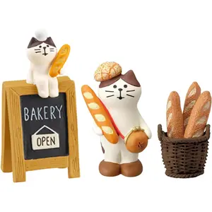 Miniature  Bakery Figurines Set, 3- Cute Kitty Chef Collectibles, Funny Gifts for  Lovers or Baker,  Dashboard  Office Desk Decor