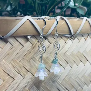 Dizzy Lily Dangles - Handmade earrings