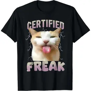 [Graphic T-Shirt] [Funny T-Shirt]Funny Cat Meme Graphic T-Shirt – "Certified Freak Eat Cement" Cursed Cats Humor Tee, 100% Cotton Unisex Casual Streetwear Shirt, Viral Meme Top, Trendy Summer Outfit, Cute Weird Cat Lover Gift, Short Sleeve