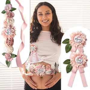 3pcs set of Expectant Mothers, Pink Flower Belts And Badges, Maternity Belts And Corsage Sets for Mom And Dad, Pearl Flower Belts, Suitable for Gender Disclosure Parties, Maternity Photo Shoots, Photo Props