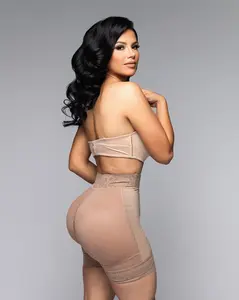 Glam shorts nude