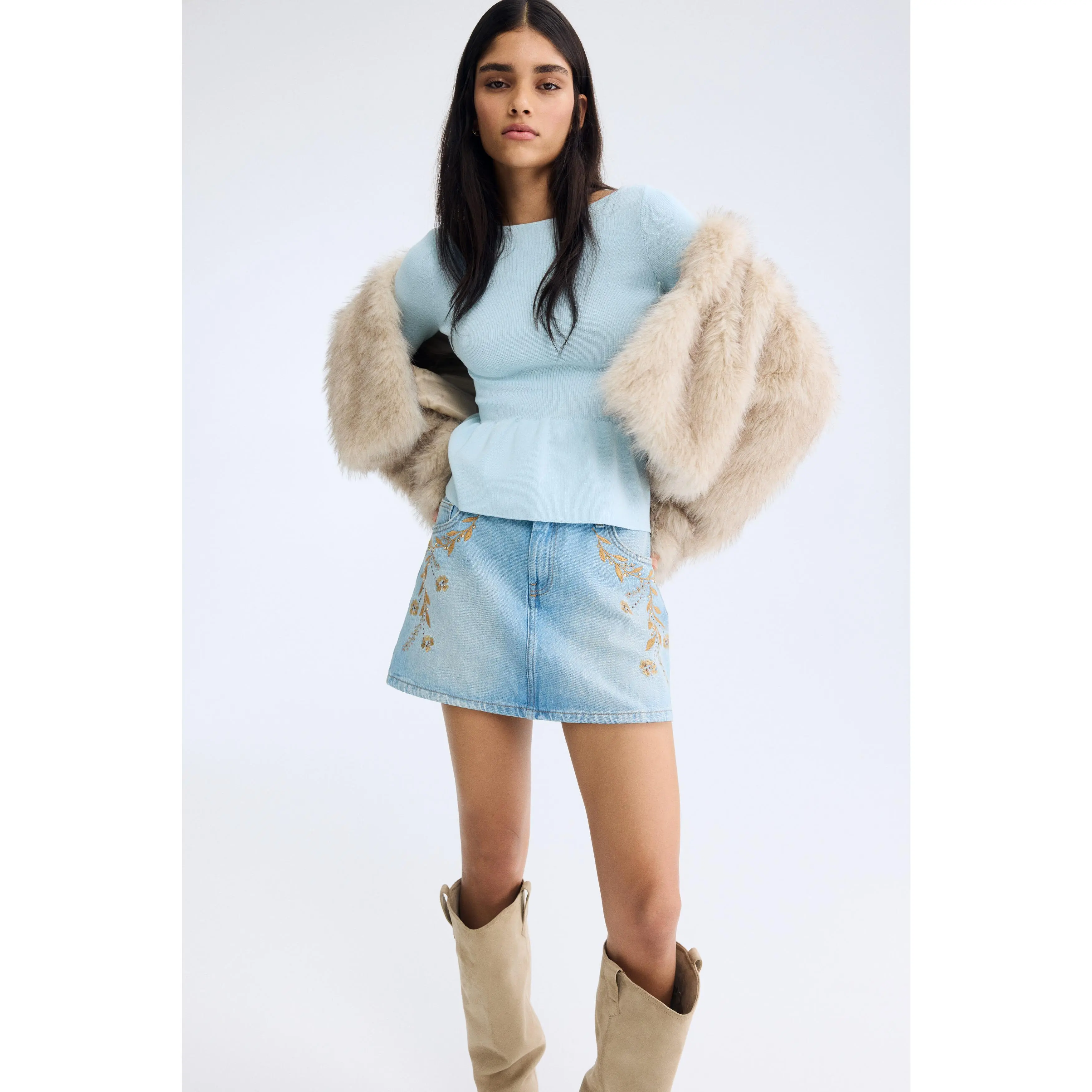 H&M Knitted peplum top