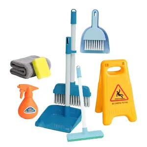 Realistic Broom Mop Set, Pretend Play Cleaning Toy Kit, Gift Box for Kids Aged 3+, Educational Role-Playing Toys, Cleaning Playset