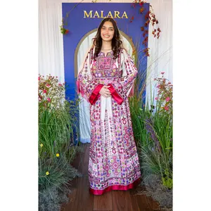 Cream and Magenta Malaaka Thobe