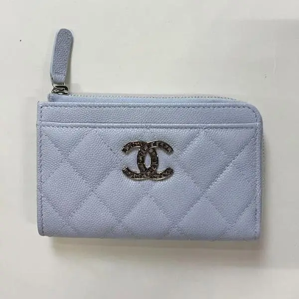Pre-owned CHANEL Caviar Skin Clutches & Wristlets AP4257 CC Logo Zip Wallet 4000031875567