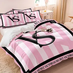2/3 Pieces of Victoria'S Secret Style-Focused Bedding, Featuring a Soft and Delicate Polyester Fiber Duvet Cover Set. the Overall Design Embodies the Brand'S Signature Sweet and Sensual Aesthetic, Suitable for All Seasons.
