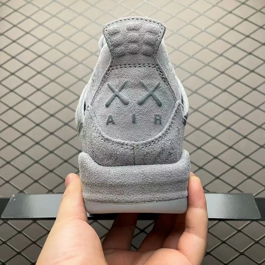 Brand New Retro Light Gray Gray Inner High Top Basketball Shoes 3D Mesh Breathable Side Panels For Men And Women Efficient Air Circulation Prevent Stuffiness