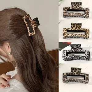 4pcs Women'S Leopard Print Hair Clips, Large Fashion Acrylic Simple Suitable for Thick Hair, Retro Bohemian Style Hair Claw Clips Women'S Hair Accessories