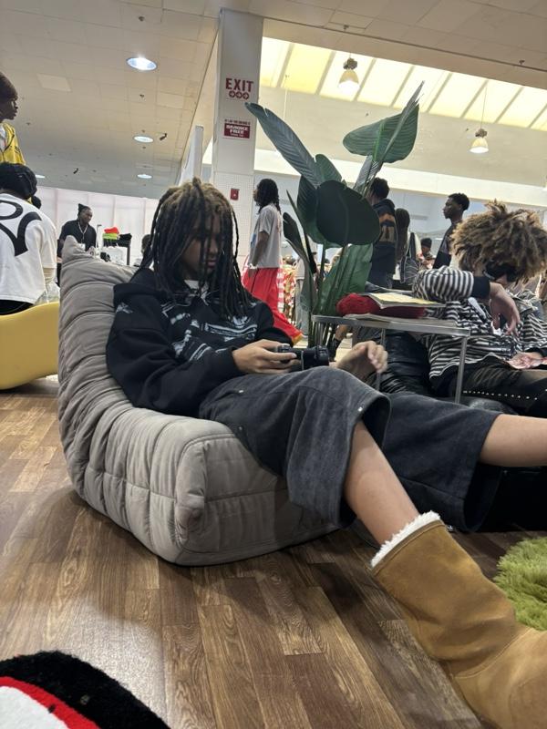 ByVirtue Black Love Stories Hoodie If I Was Perfect Collection Unisex Sweatshirts with Unique Lip Design - Top