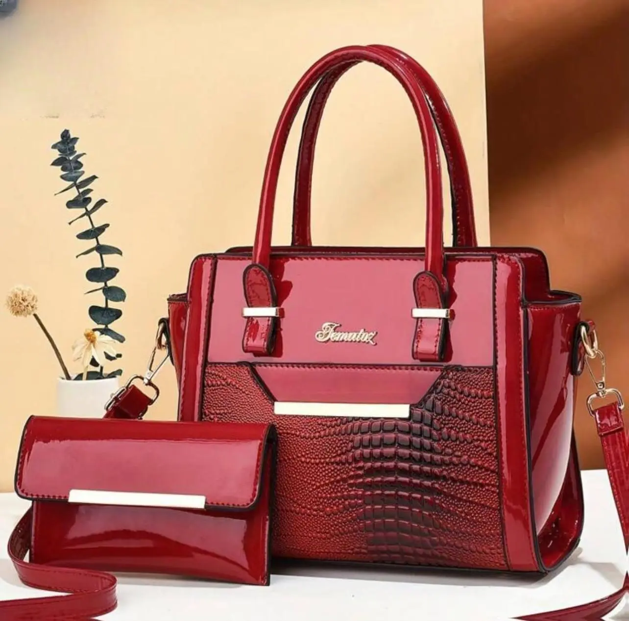 Crocodile Pattern Handbag Set - 2pc Glossy Leather Tote & Large Capacity Shoulder Bag with Detachable Strap