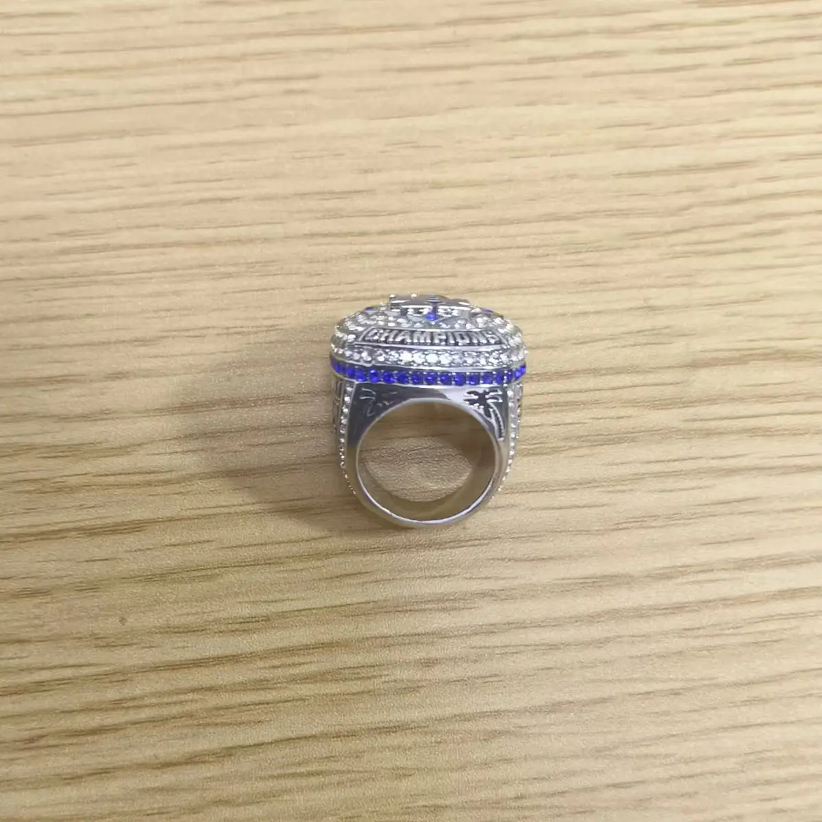 d q 2025 rings, 25 OHtani 2 single-hole boxes as gifts ring and box