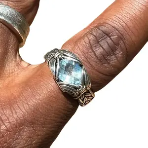The Aquarius Ring